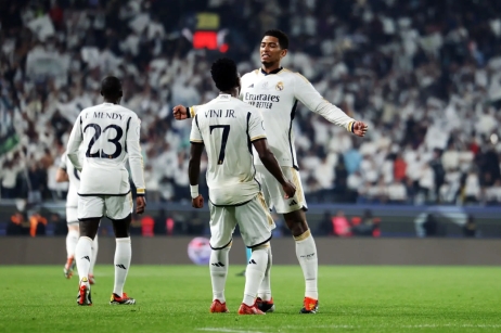 内马尔女友宣布分手